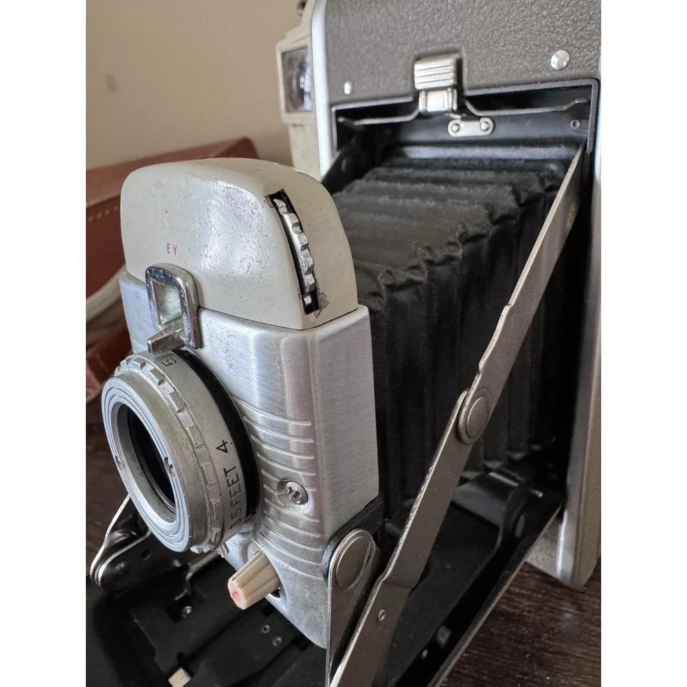 Vintage Polaroid Highlander Land Camera Model 80B With Case Manual & Accessories